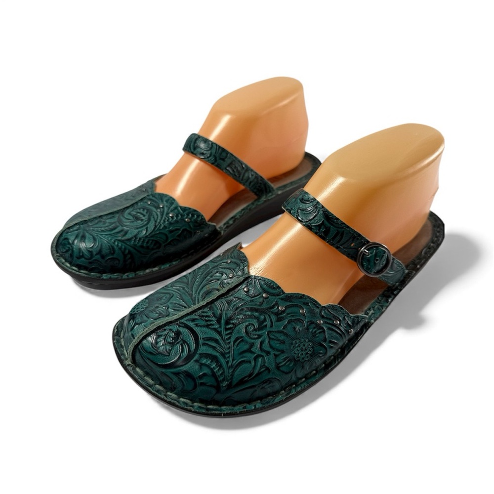 Alegria Green Embossed Sandals